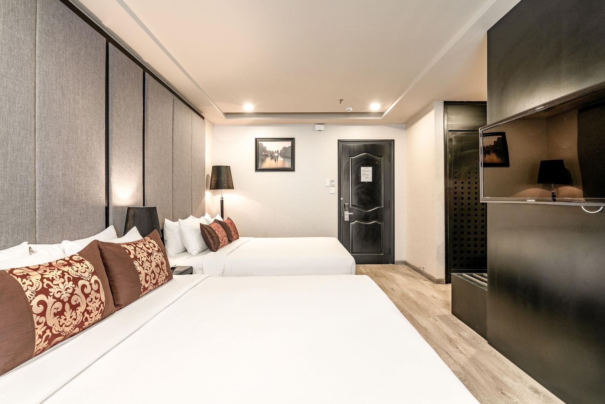 Khách sạn Paragon Saigon 4*