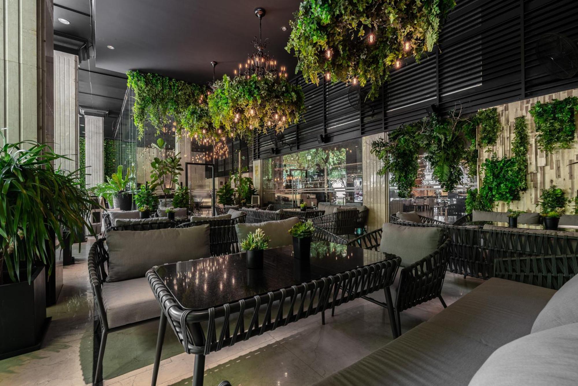 Khách sạn Paragon Saigon